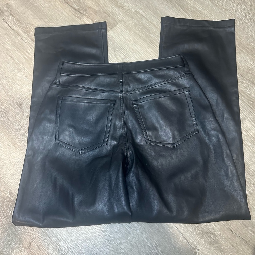 Hollister Women’s Black Faux Leather Pants size 9R ❤️🔥 - Picture 4 of 6